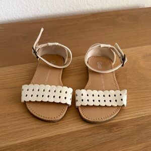 Gap girls white ankle strap sandals